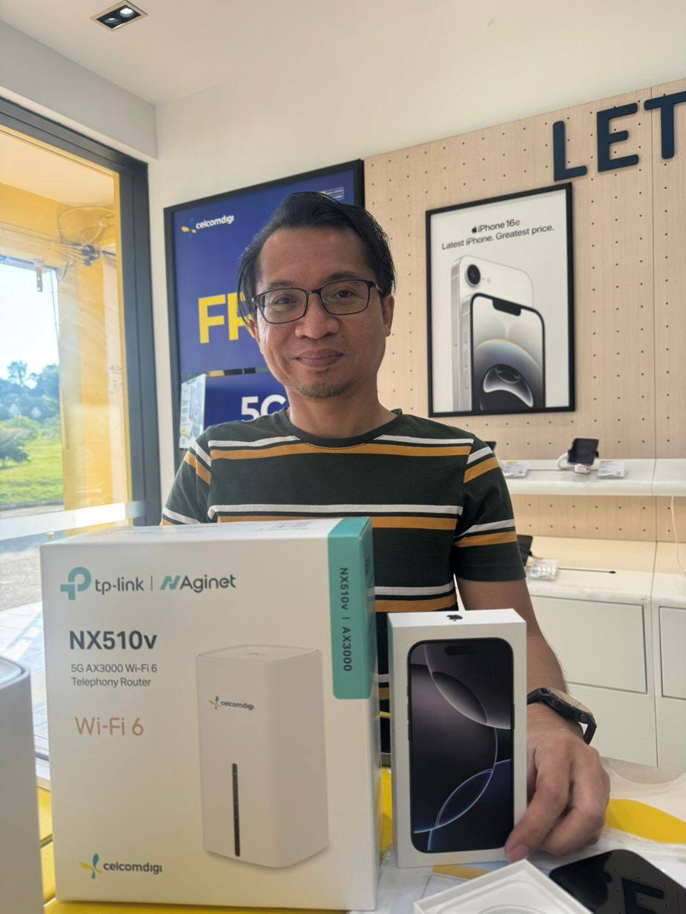 Digi Store Express... - Digi Store Express Bintulu Sentral