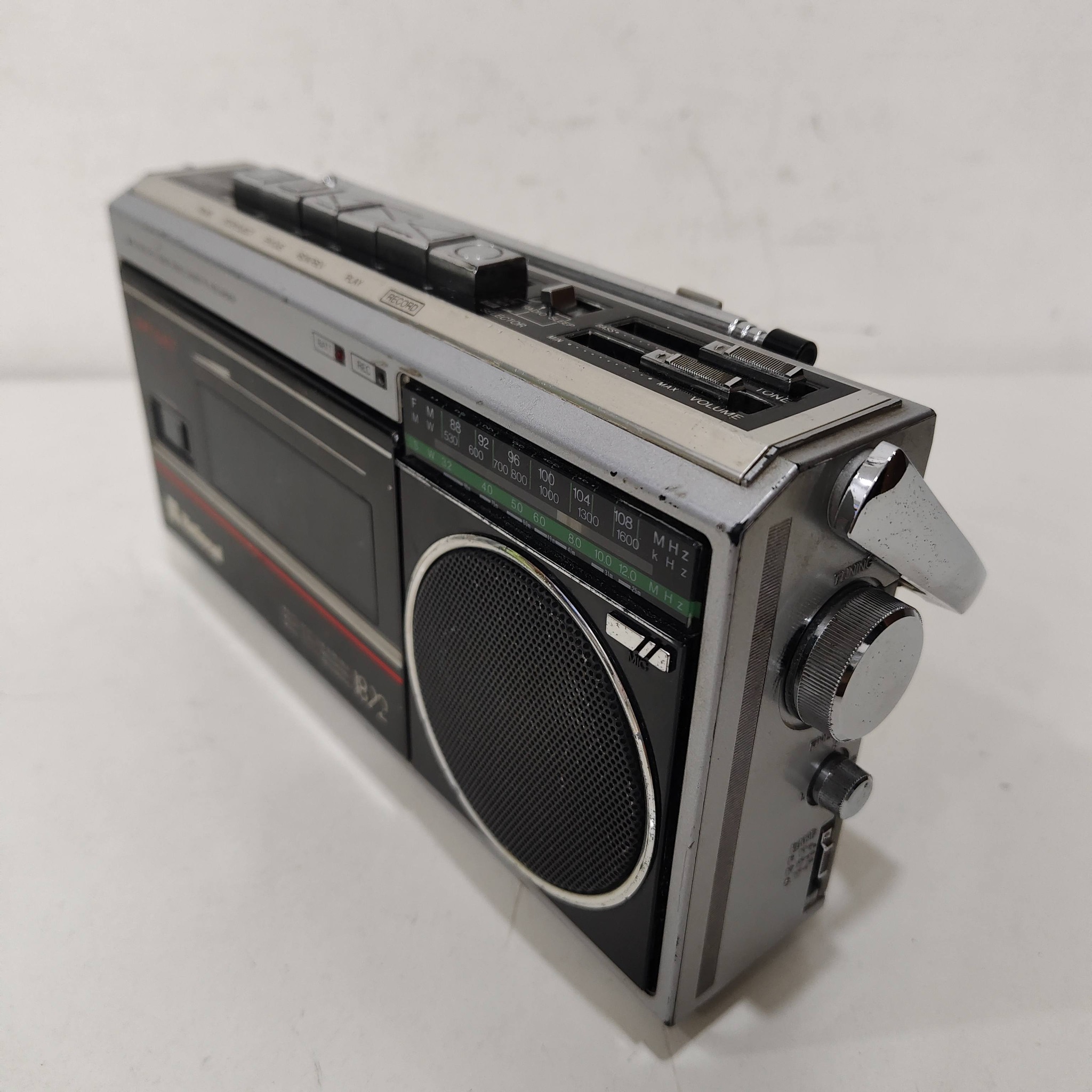 Vintage national rx-1822w radio cassette recorder for sale