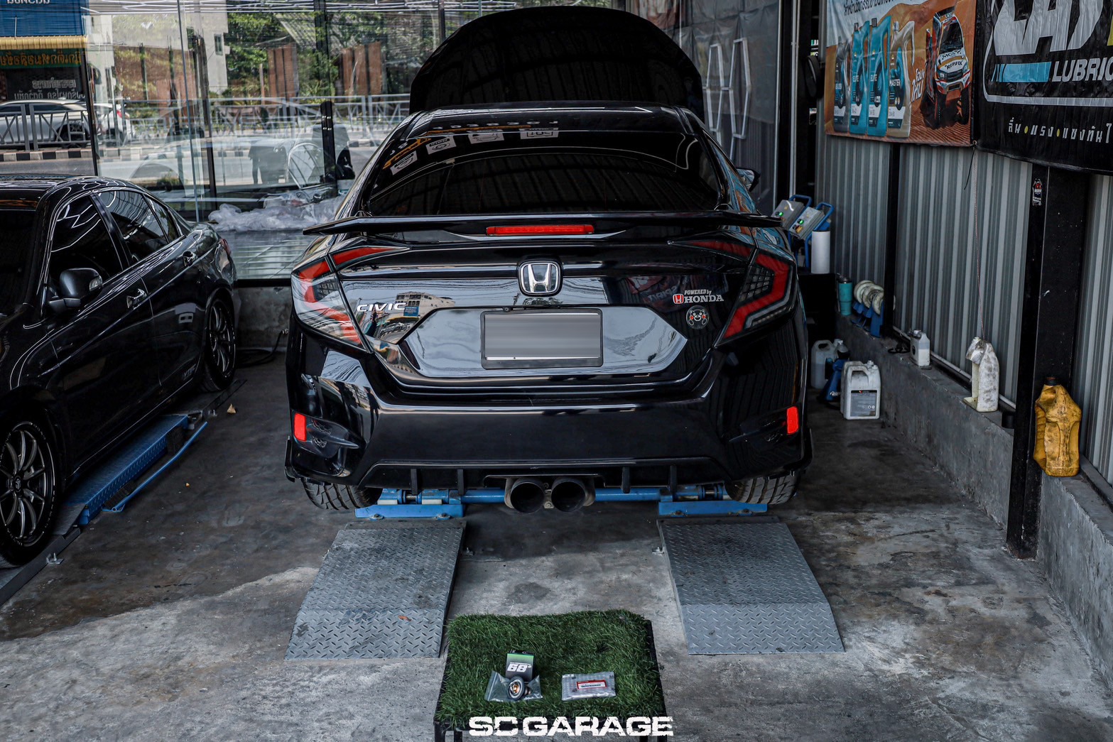 SC - HONDA CIVIC FC เข้ามาติดตั้งวาล์วน้ำ พร้อมโลโก้H เเดง จัดการให้ ...