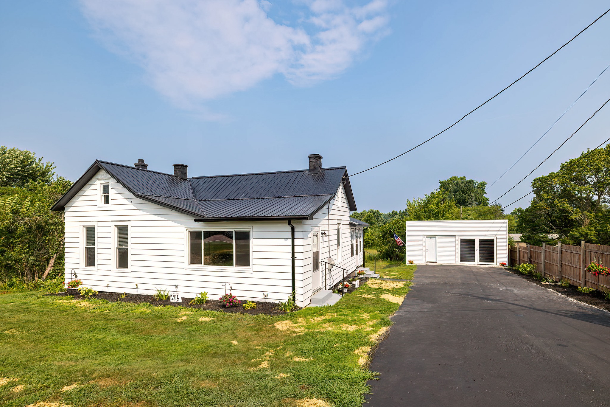 J.P. Hood - 🚨NEW LISTING🚨 📍 6916 Old Ridge RD 📍 Fairview,... | Facebook