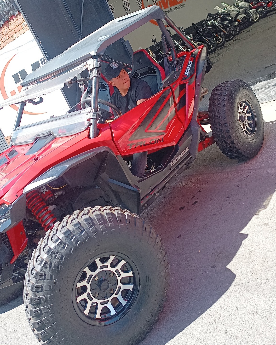 JM - 🏍️🎉 FELICIDADES por tu nueva ADQUISICÍON y bienvenido a la familia ...