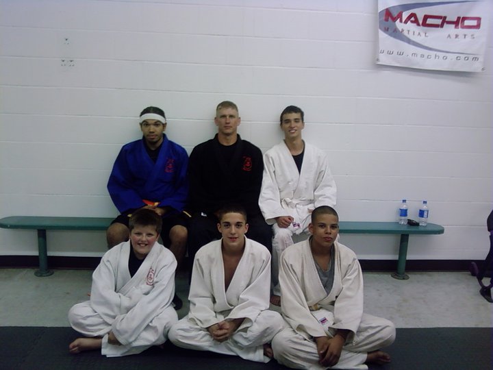Reeds MMA FightHouse | Shelbyville IN