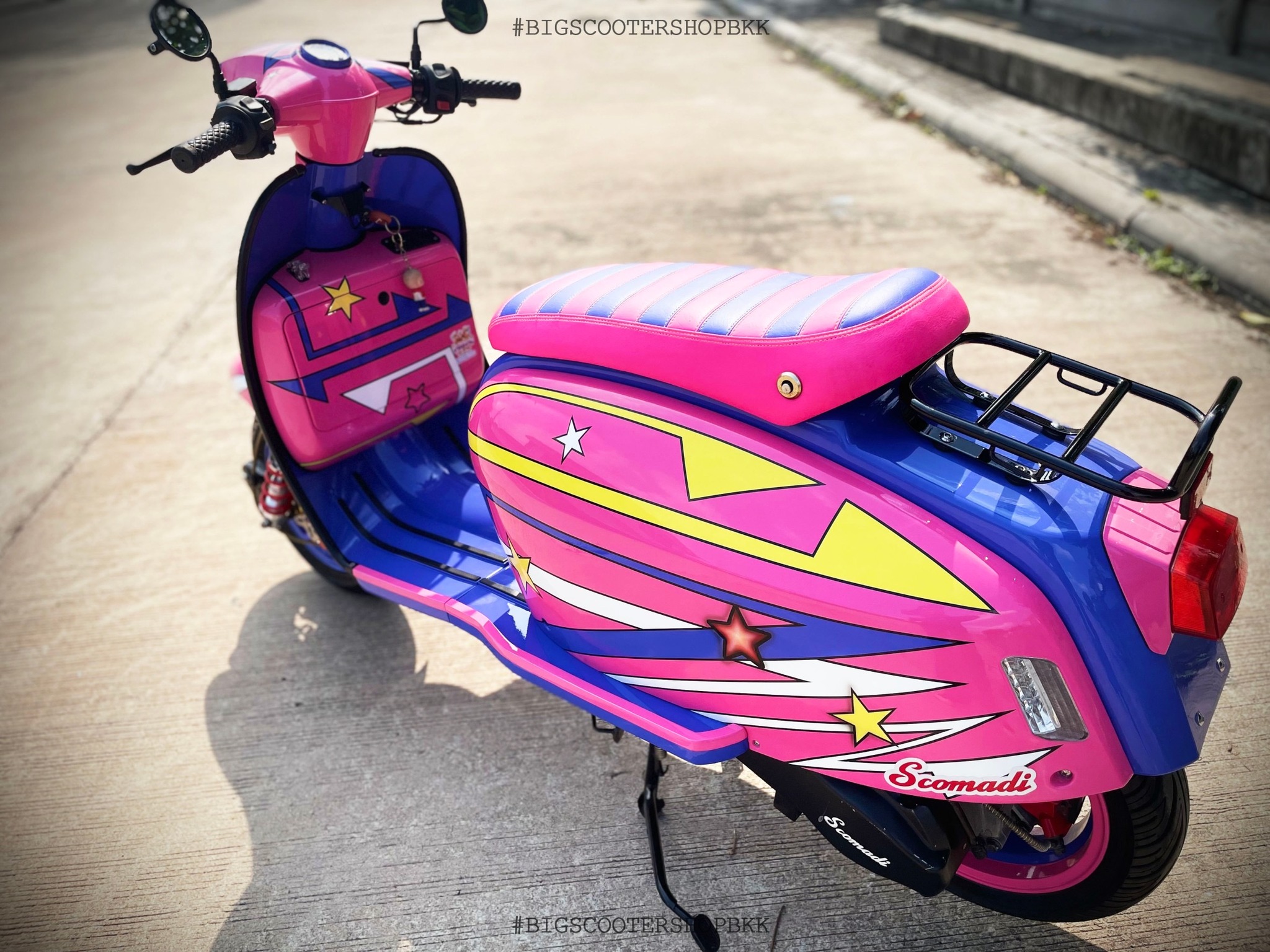 Bigscooter - Scomadi TL125 Custom paint cool!!! ติดตั้งไฟ LED แอร์บรัช ...