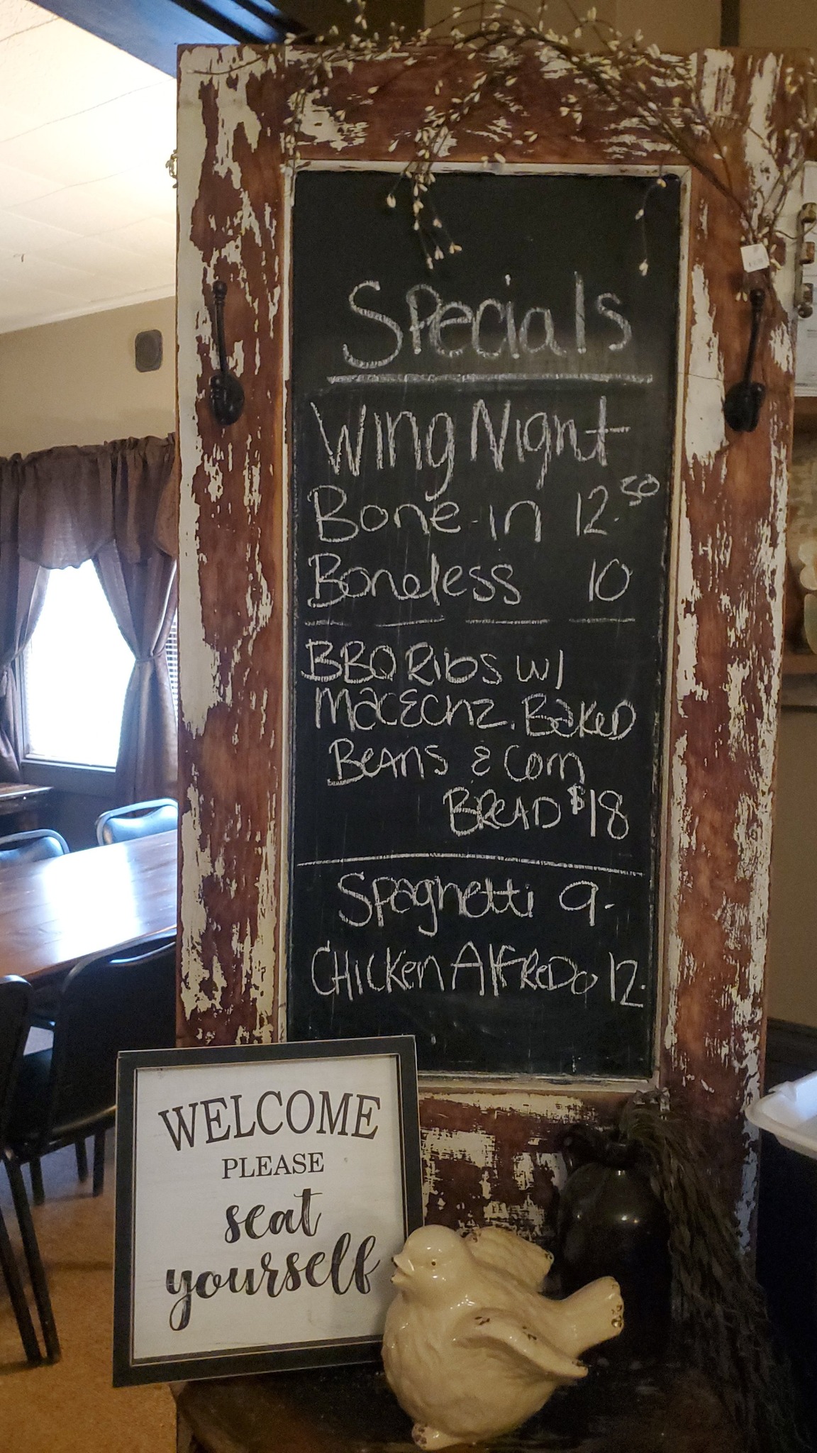 Crooked Creek Inn & Cafe | Little Marsh PA
