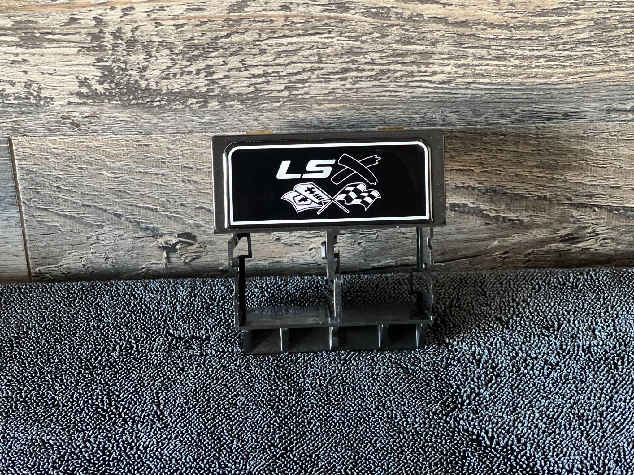 99-2006 Silverado/Suv dash emblem- LSx White /black colorway - Car ...