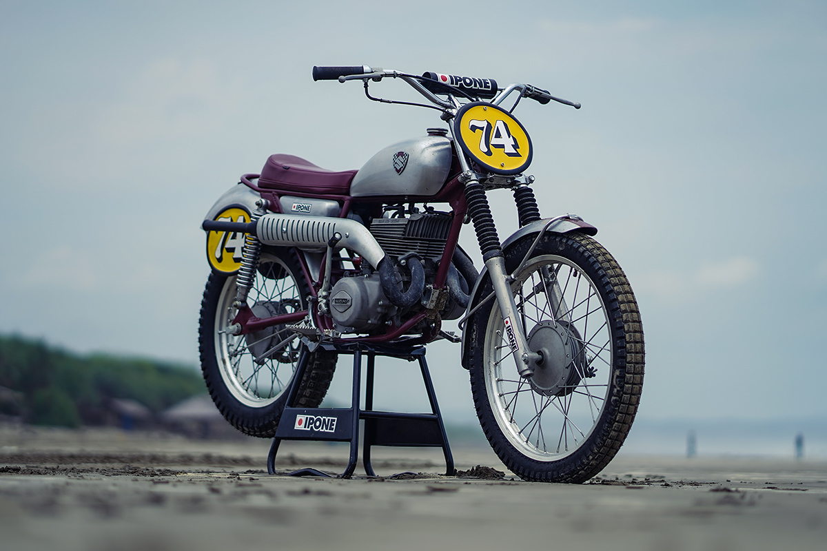 Suzuki never made a twin cylinder two-stroke enduro in the 70s—so