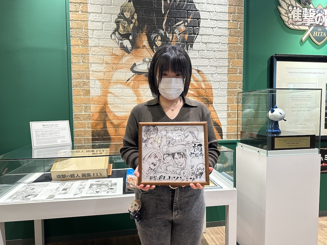進撃の巨人 in HITA ミュージアム」5周年！サイン色紙のご当選者決定