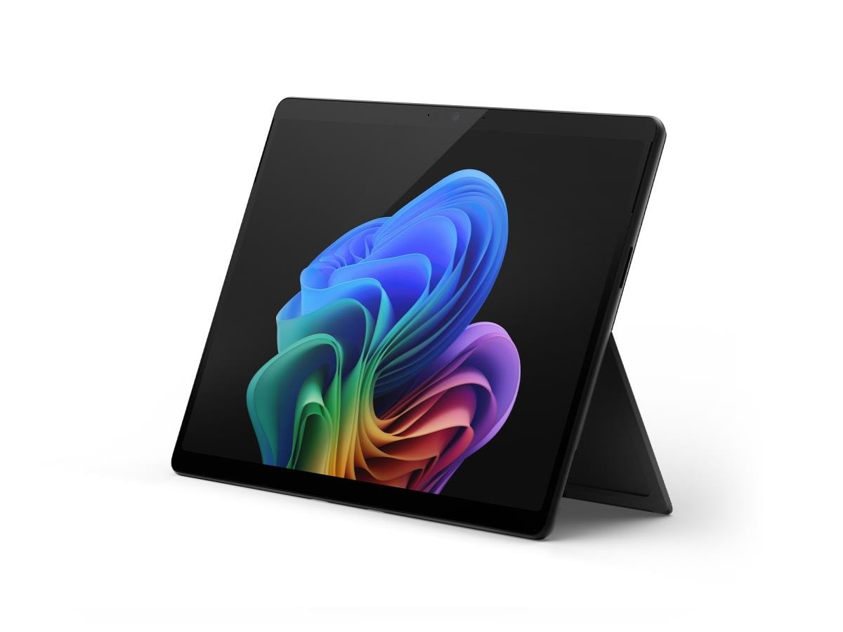 لحق العروووض 😍😍😍😍😍😍 Microsoft Surface Pro 2-in-1 Laptop