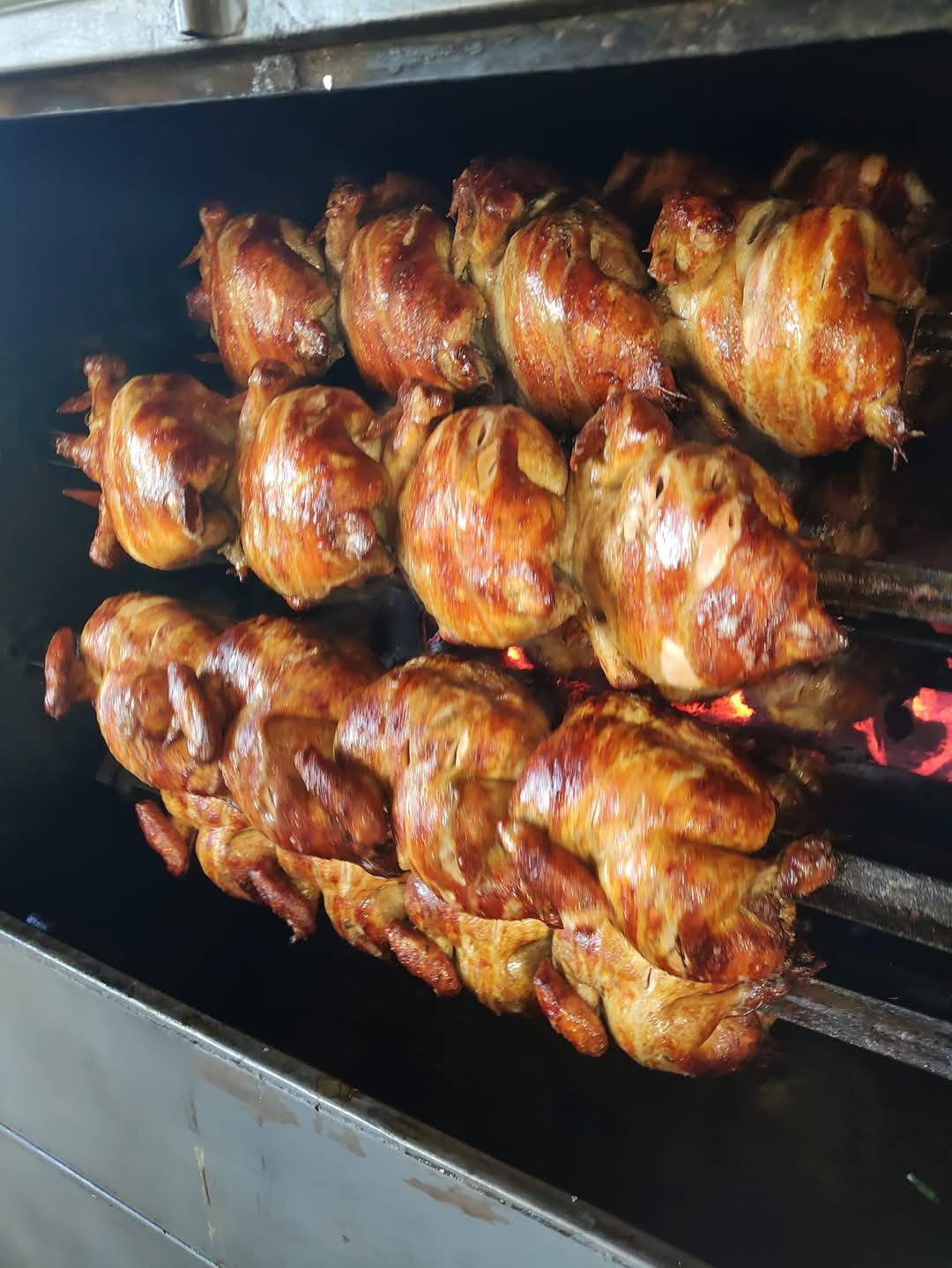 Pollos Schuler a las brasas... - Pollos Schuler a las brasas