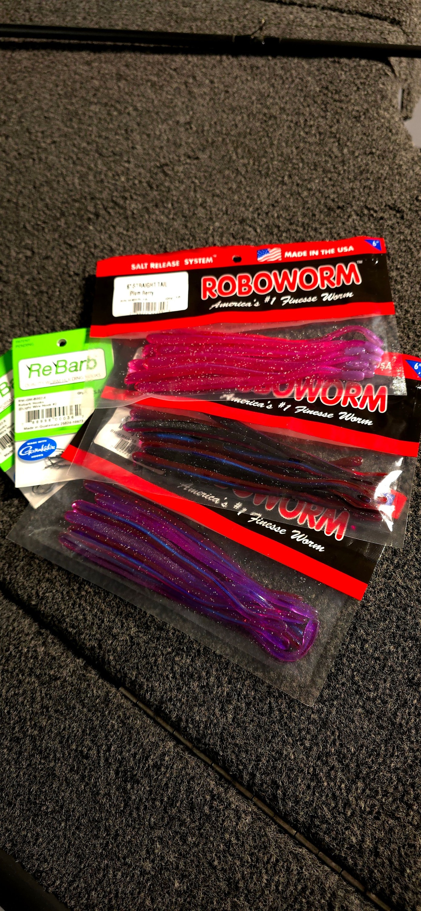 Roboworm - The ultimate drop shot combo 🙌 Pair a ReBarb... | Facebook