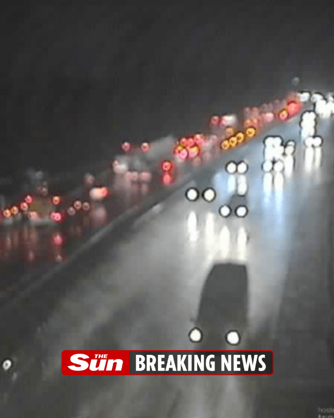 The Sun - Carnage as two major motorways closed as drivers hit with 90 ...