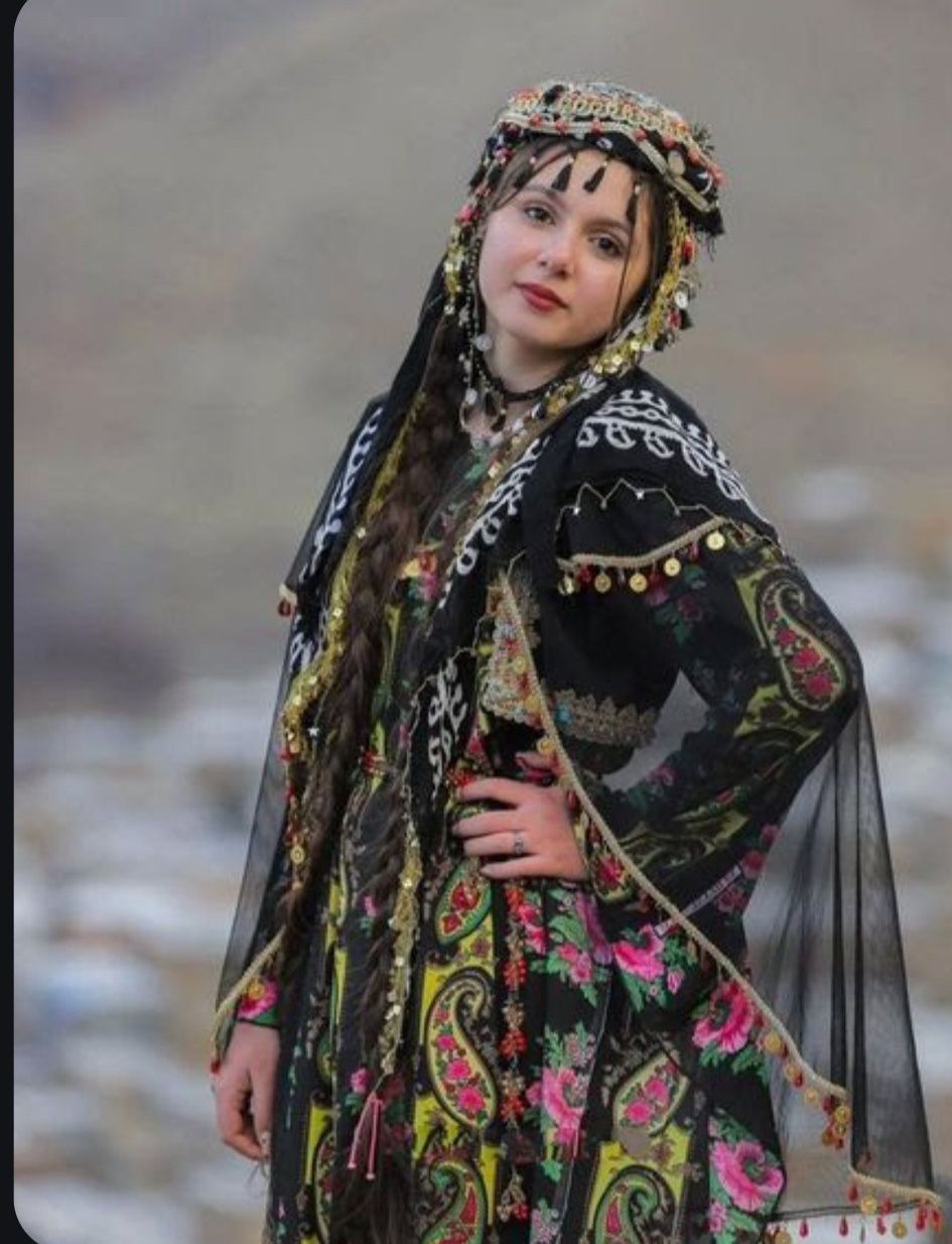 kurdish ladies dress woman in traditional PDPVIDEO