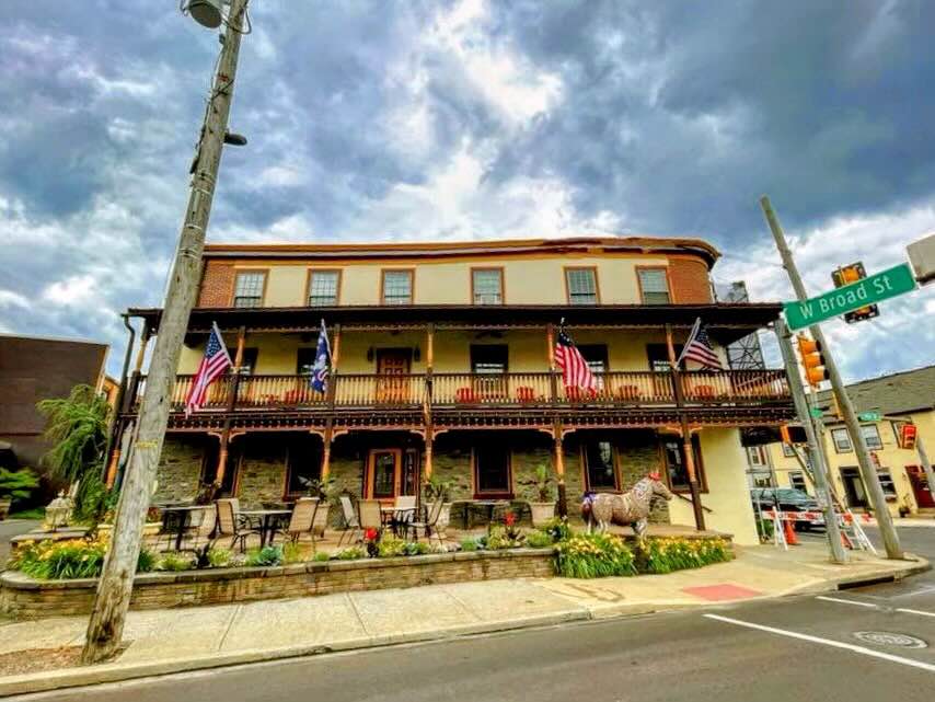 Photos - Upper Bucks - Quakertown McCoole's at the Historic Red Lion ...
