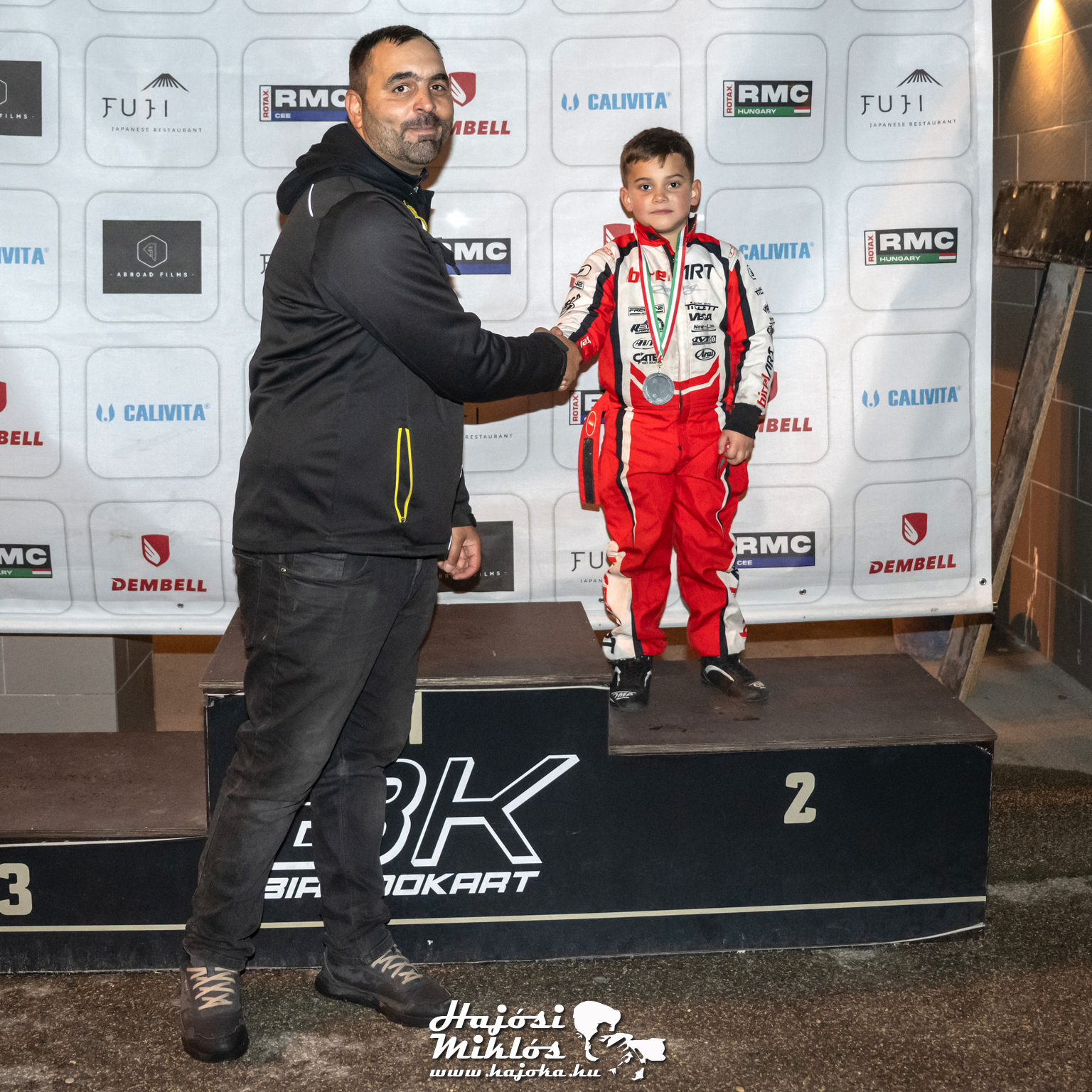 RMC Hungary - Ne tévesszen meg a kép 🌴, Kecskeméten készült a Gokart ...