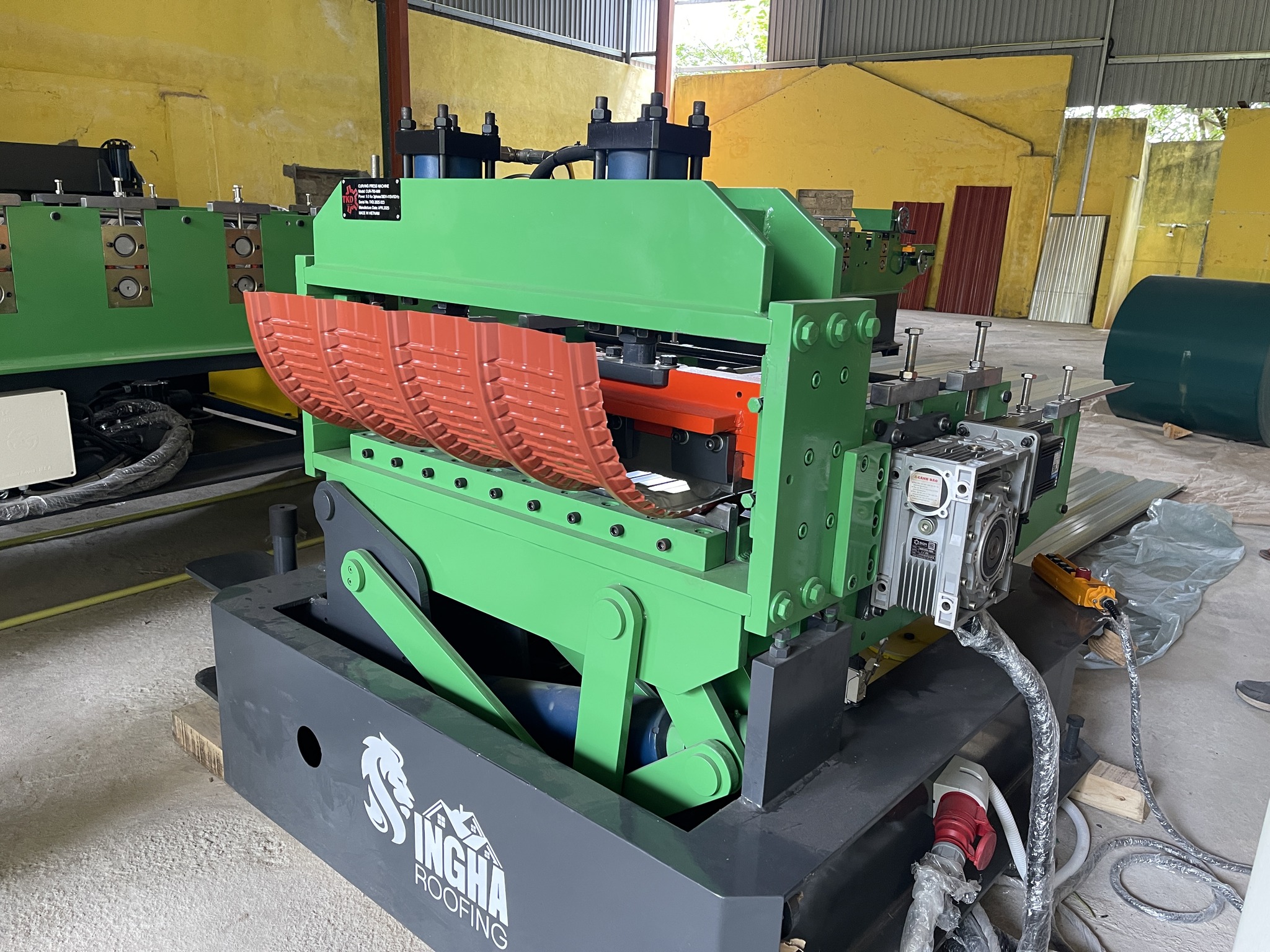 TKD Roofing - Stirrup Machines | Tan Buu