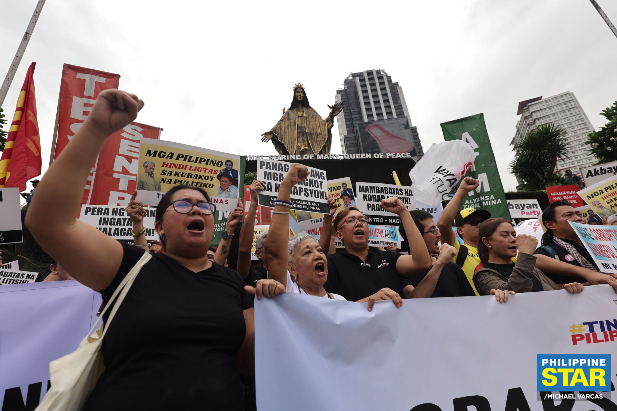 Philippine - Various groups hold an anti-corruption rally and mass at ...