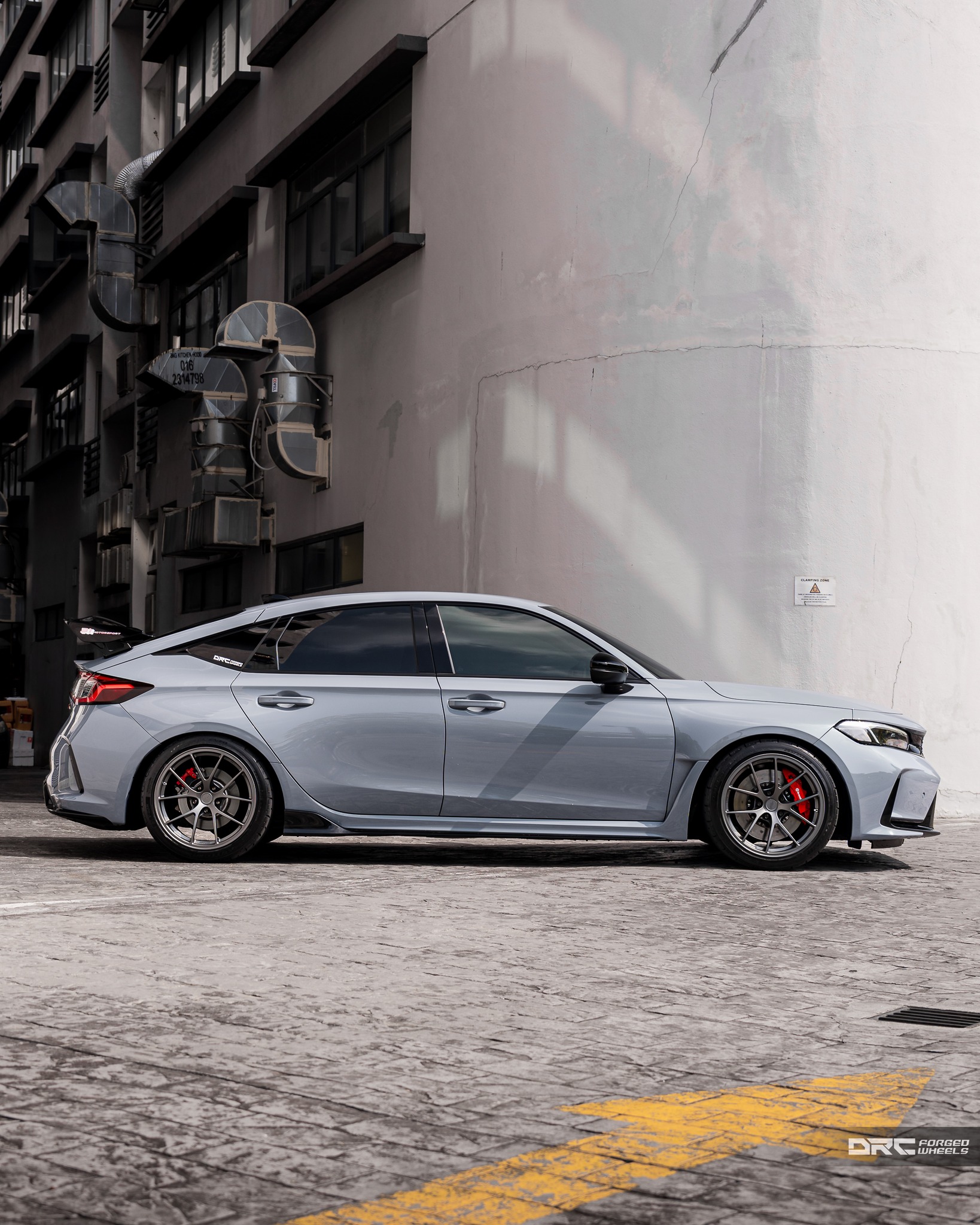 DRC Performance - 𝗗𝗥𝗖 𝗙𝗼𝗿𝗴𝗲𝗱 𝗩𝗥-𝟭 sports the classic splited V spoke ...