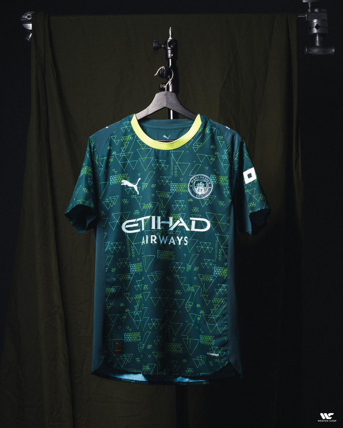 ウェア Man city X EA SPORTS FC 25/26 Authentic The CITY is yours 🩵🎮 Introducing the Manchester City 25/26 x EA