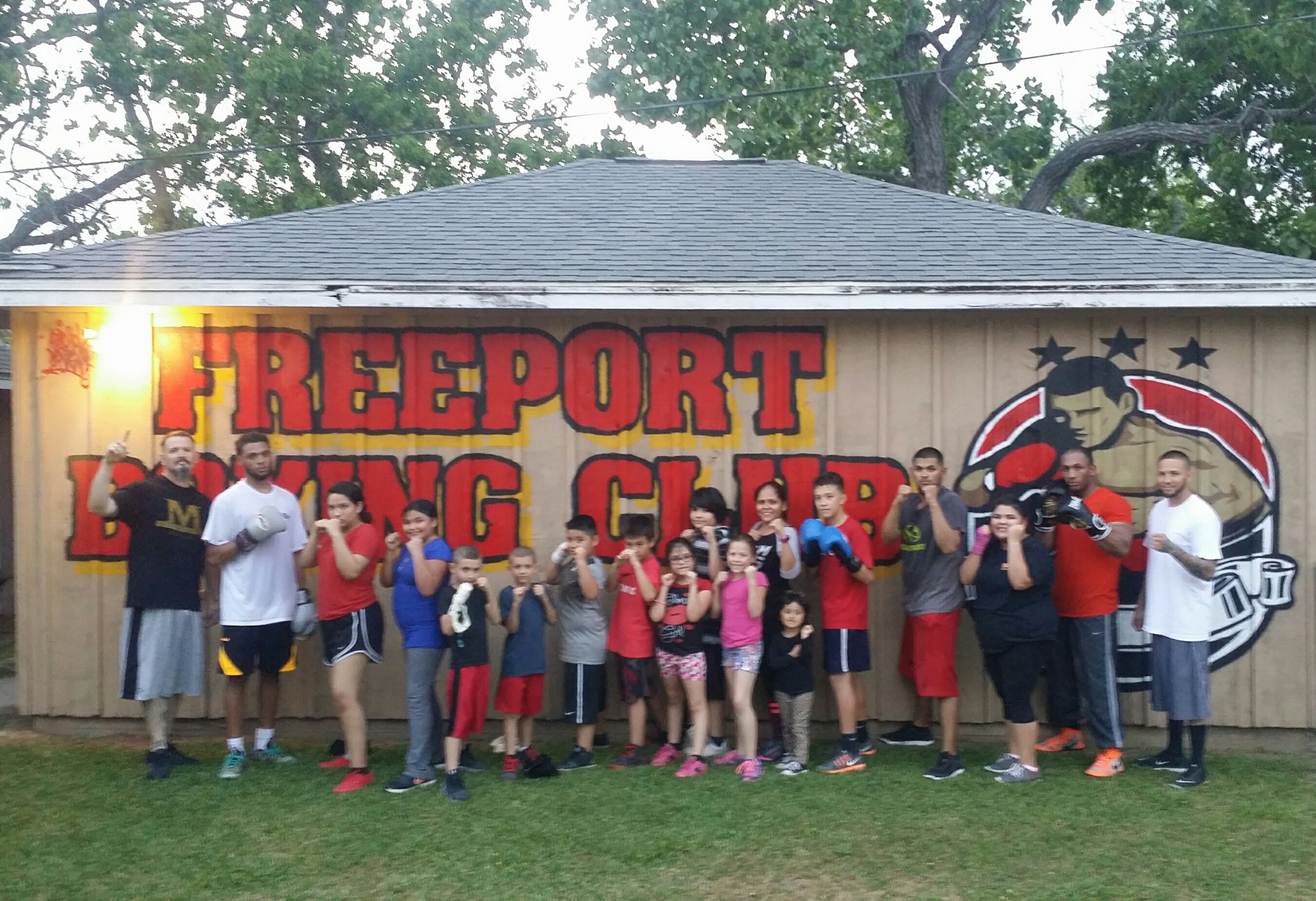 Freeport Boxing Club - Who said Monday night's can't be live! #FBC # ...