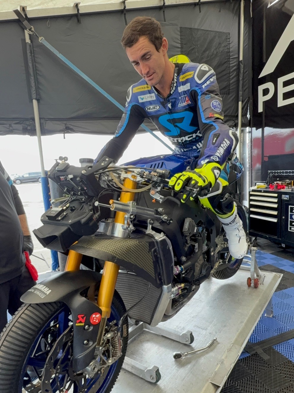 MotoAmerica - Mathew Scholtz and Strack Racing kicked off... | Facebook