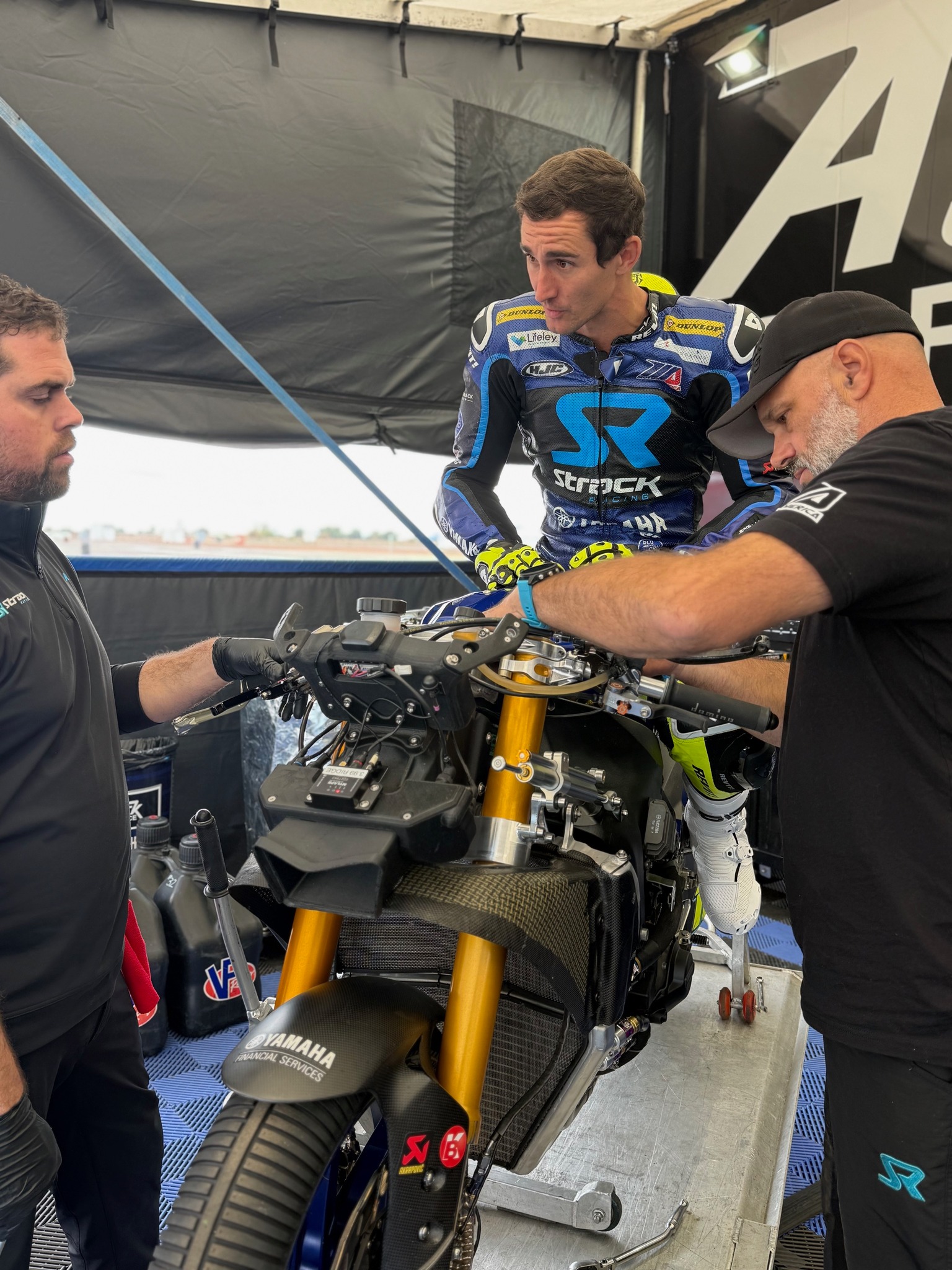 MotoAmerica - Mathew Scholtz and Strack Racing kicked off... | Facebook