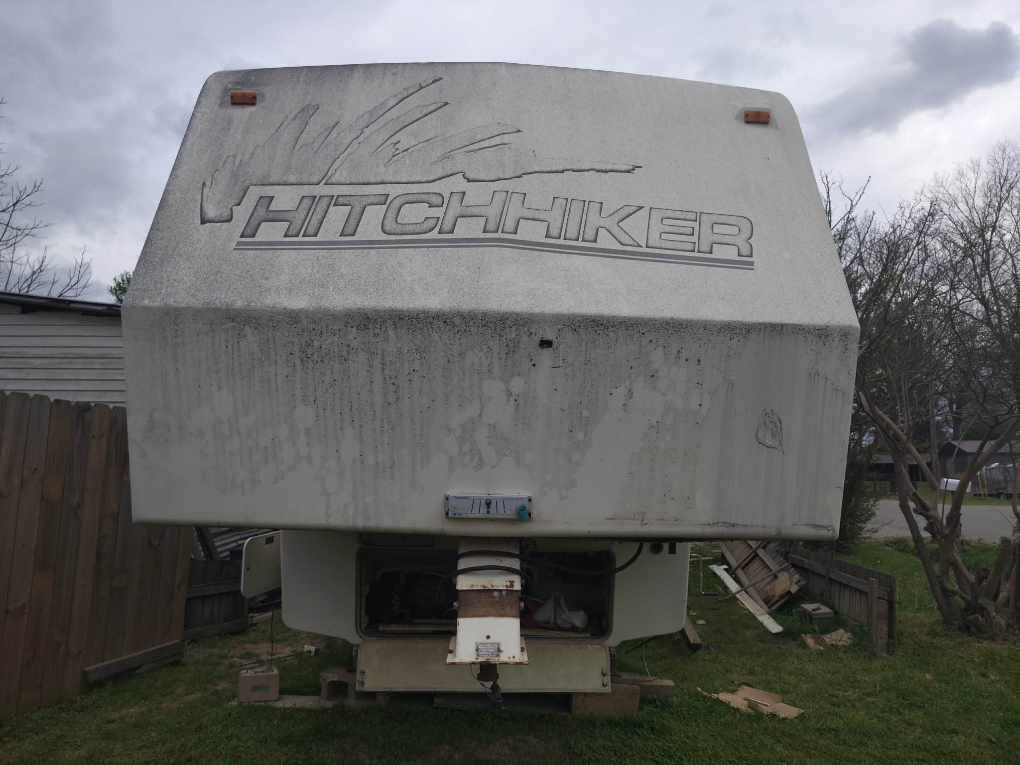Premier Hitchhiker 5th wheel camper - RVs & Campers - Newport, Arkansas ...