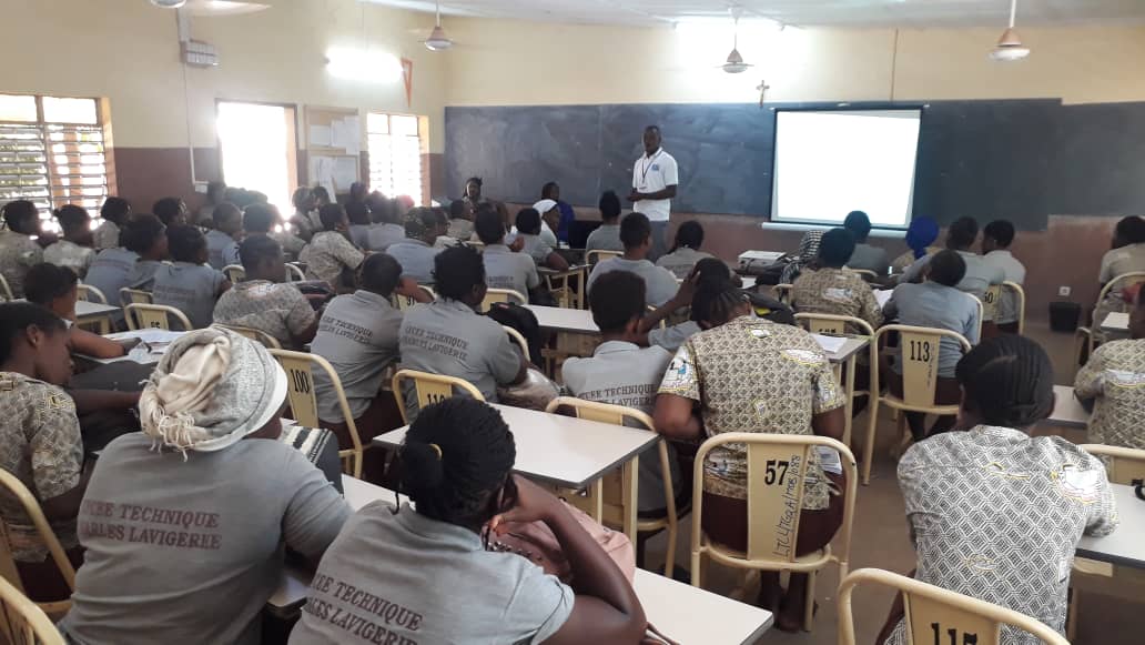 Apidon Academy of Science - 2AS | Ouagadougou