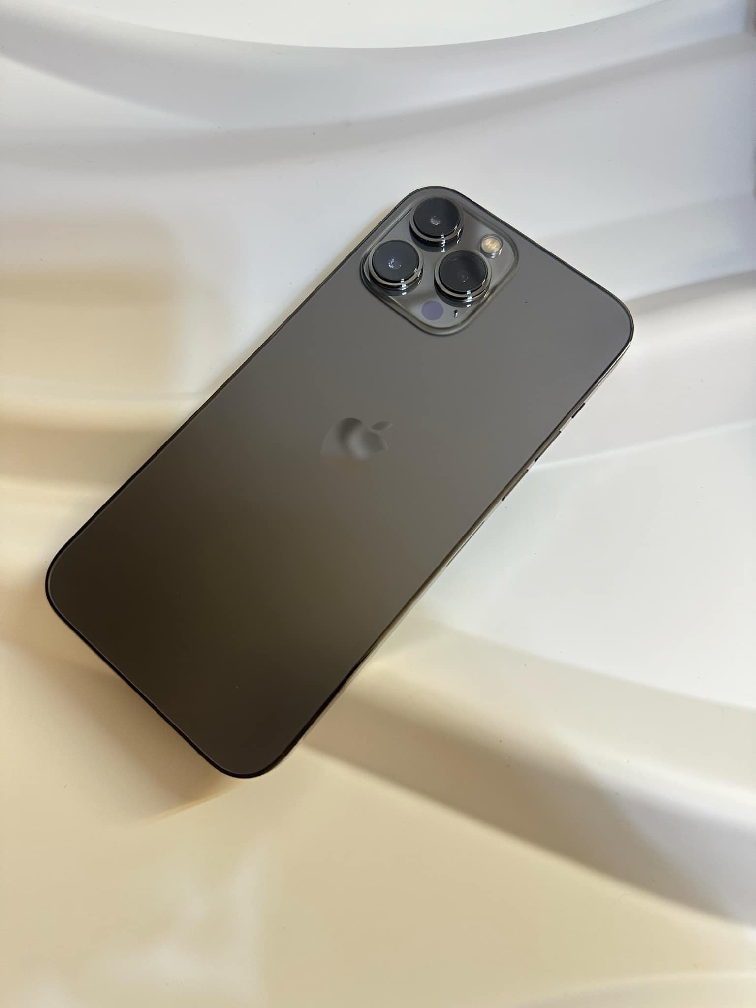 Iphone 13 Midnight Black) 🖤 •128GB •90BH •NTC Approve/Zpa variant