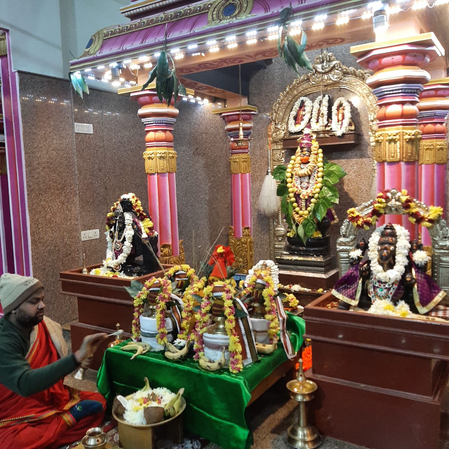 Hanuman Dwarka Mandir - Shivaya Rudraya Namaha Sri D N Kumar and family ...