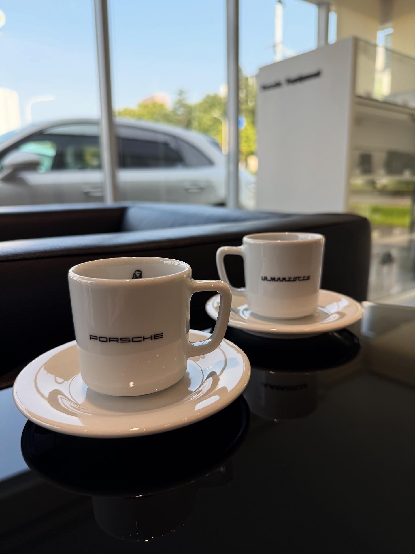 ポルシェライフスタイルのご紹介】 『Porsche × LA MARZOCCO