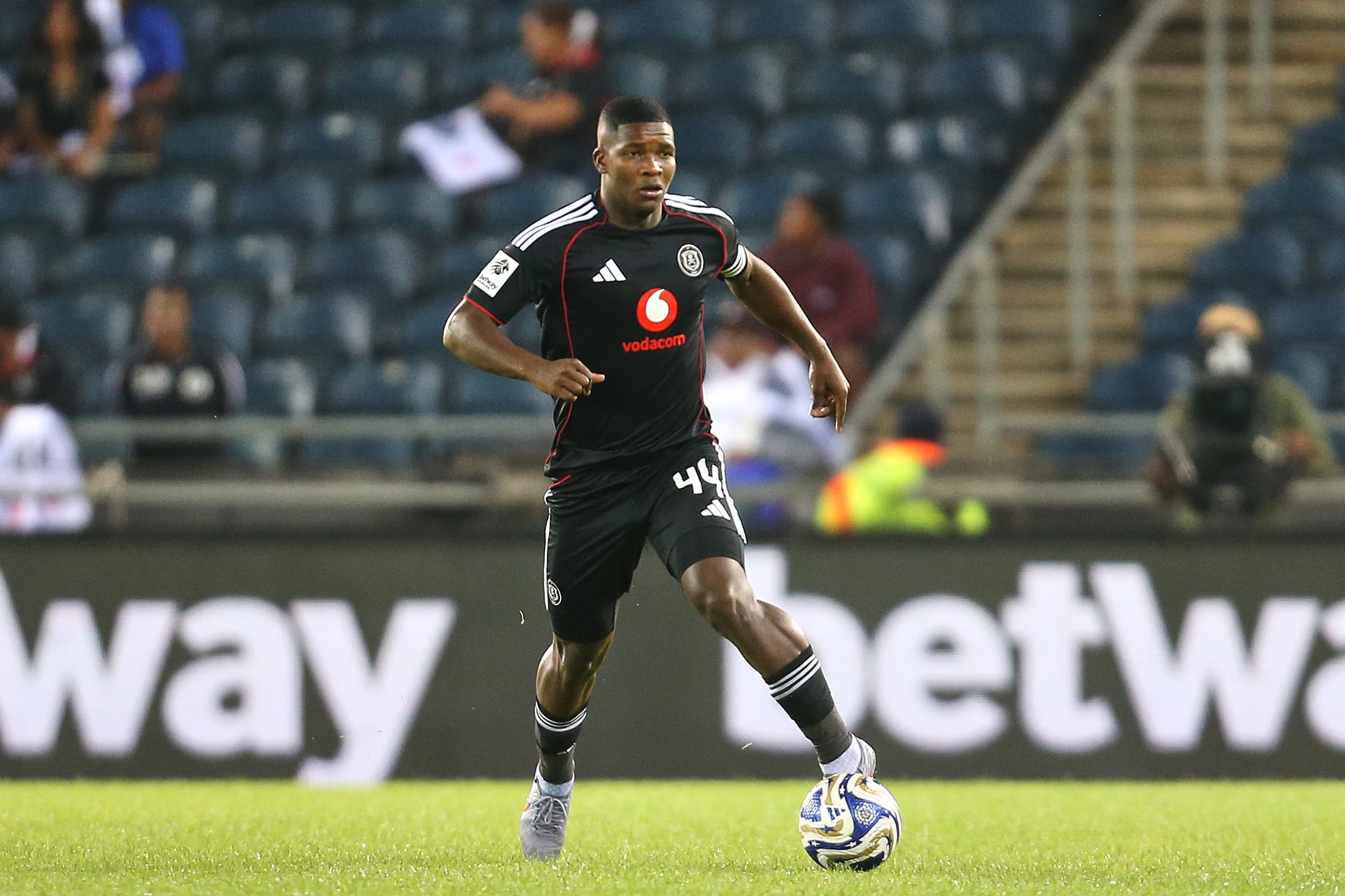 KickOff - Ouaddou: Where Mbokazi should improve ☠️ Orlando Pirates head ...