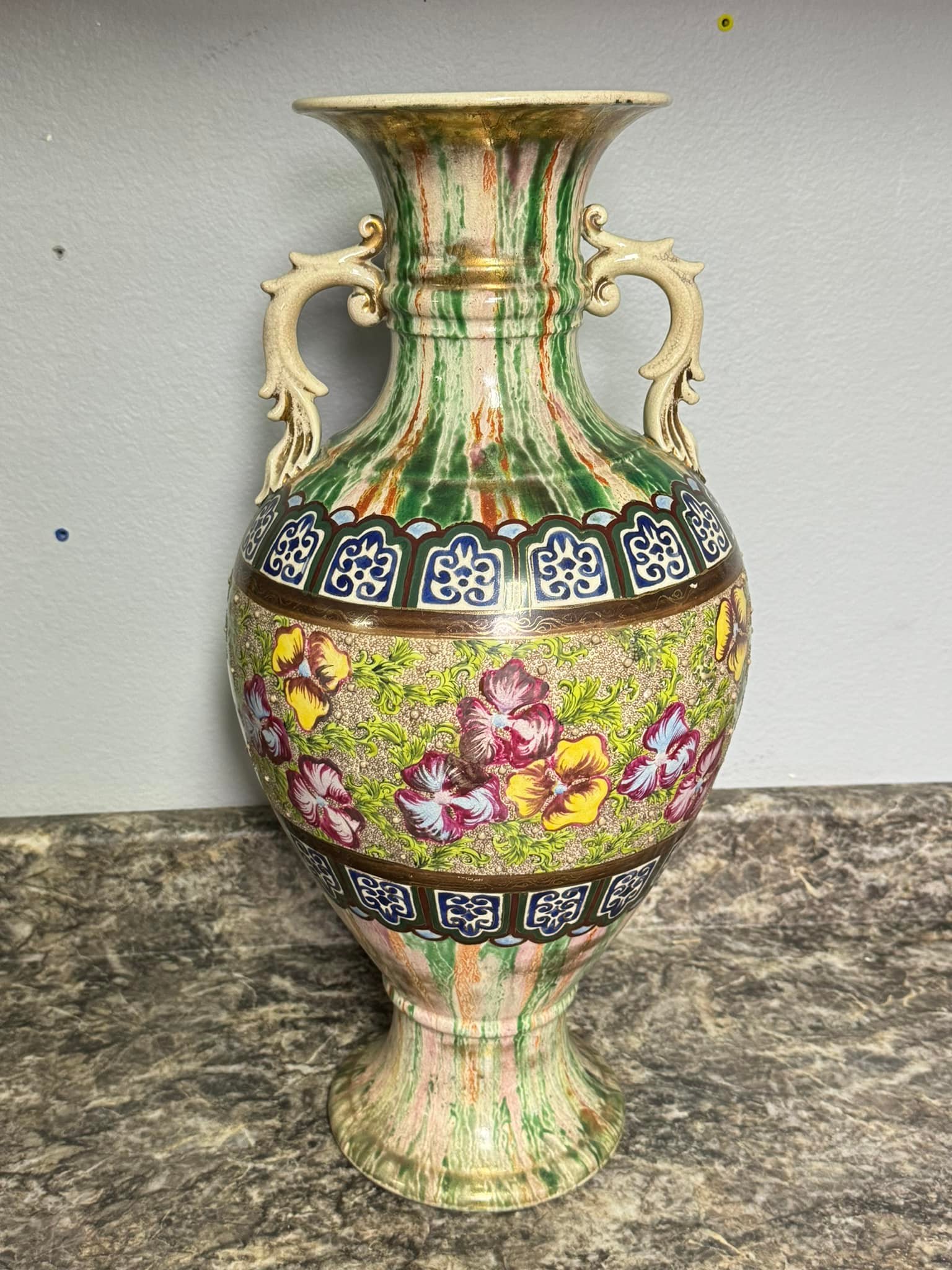 陶器　目跡　枇杷色　骨董　japanese antique pottery Any information on this Japanese piece?