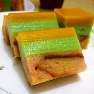 Resepi Santai - TALAM ROTI PAUN 1. LAPISAN BAWAH... | Facebook