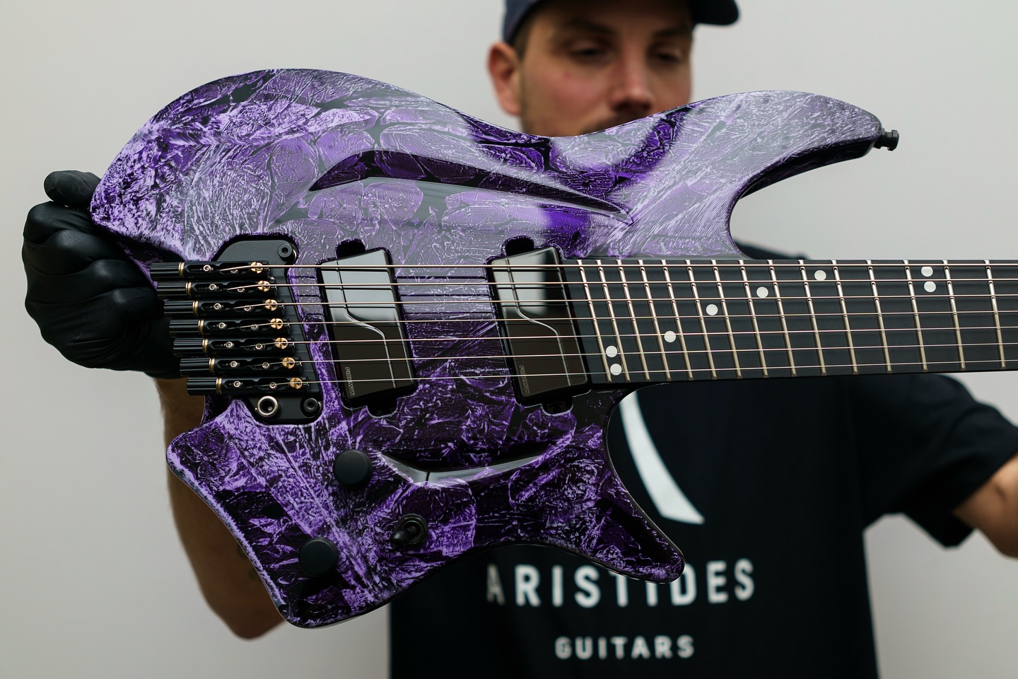 Aristides H/07 Purple Shattered Gloss equipped with Fishman