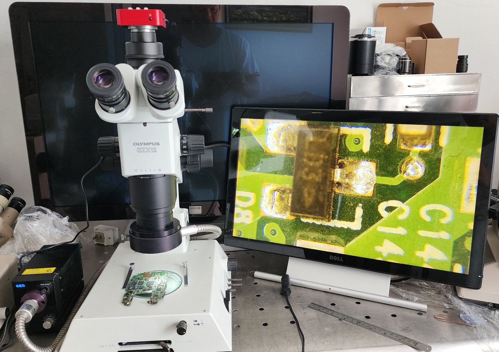 Microscope
