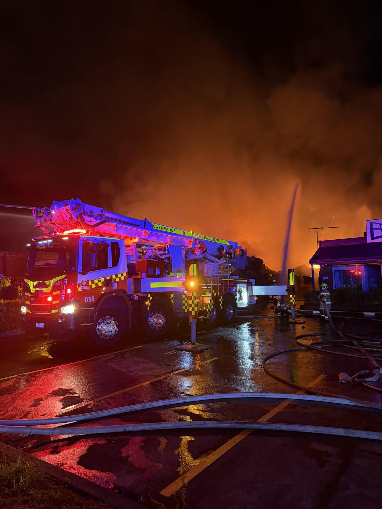 Fire and... - Fire and Rescue NSW Station 078 Ropes Crossing