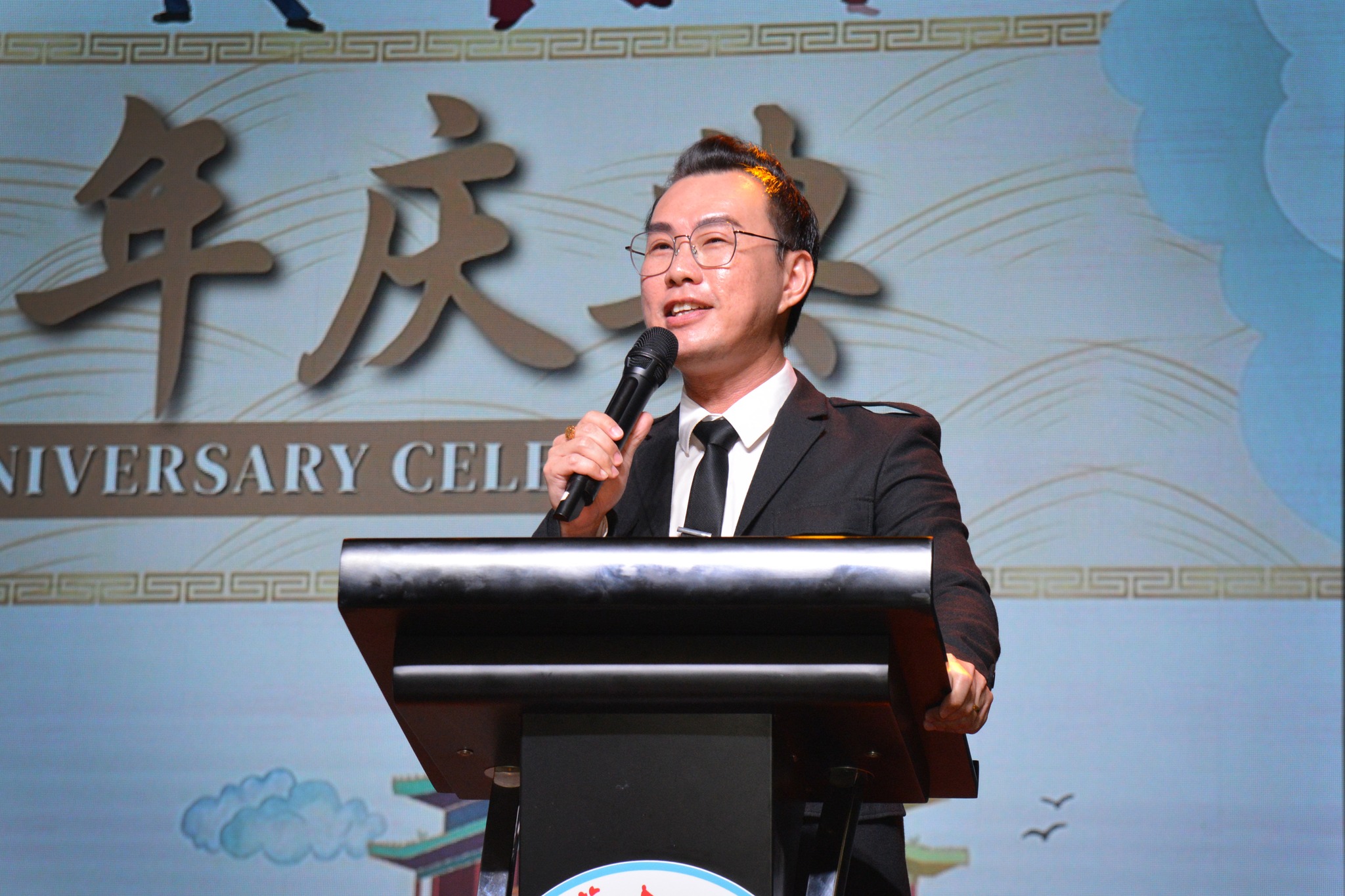 槟城太极体育会 - 恭喜本会 副总务 林志强中医师 荣膺 PJM 勋衔，功在华社，实至名归，太极之光。 | Facebook
