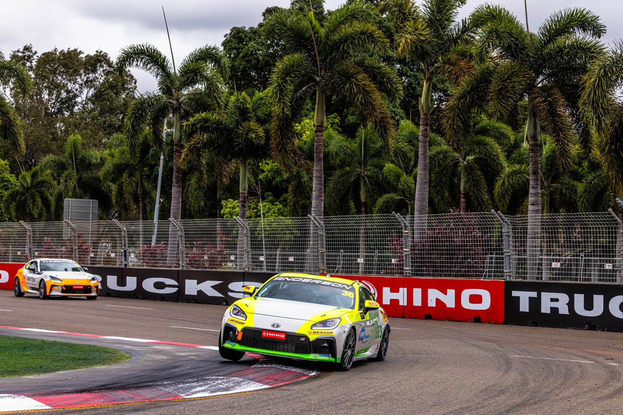 Sieders Racing - Just 15 minutes away from Australian V8 Ute Racing ...