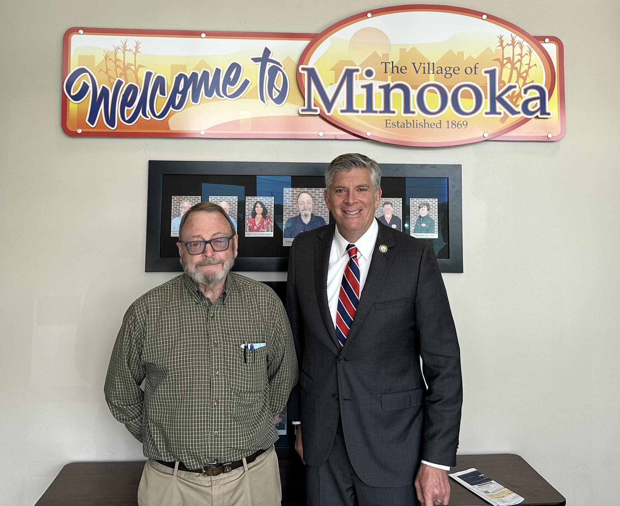 During my stops throughout #IL16, I... - Rep. Darin LaHood | Facebook