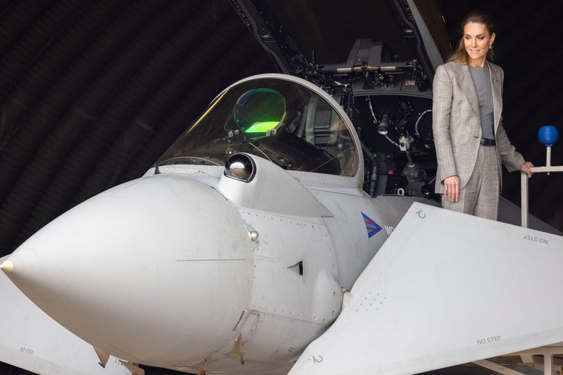 EUROFIGHTER - A jet fit for Royalty 👑 The Princess of Wales took the ...