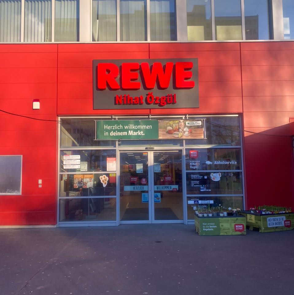 rewe-es-geht-lossss-ab-sofort-belohnen-wir-deine-treue-mit