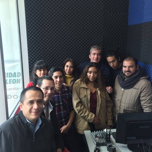 INAUGURAN LA NUEVA CABINA DE RADIO... - Universidad de León | Facebook
