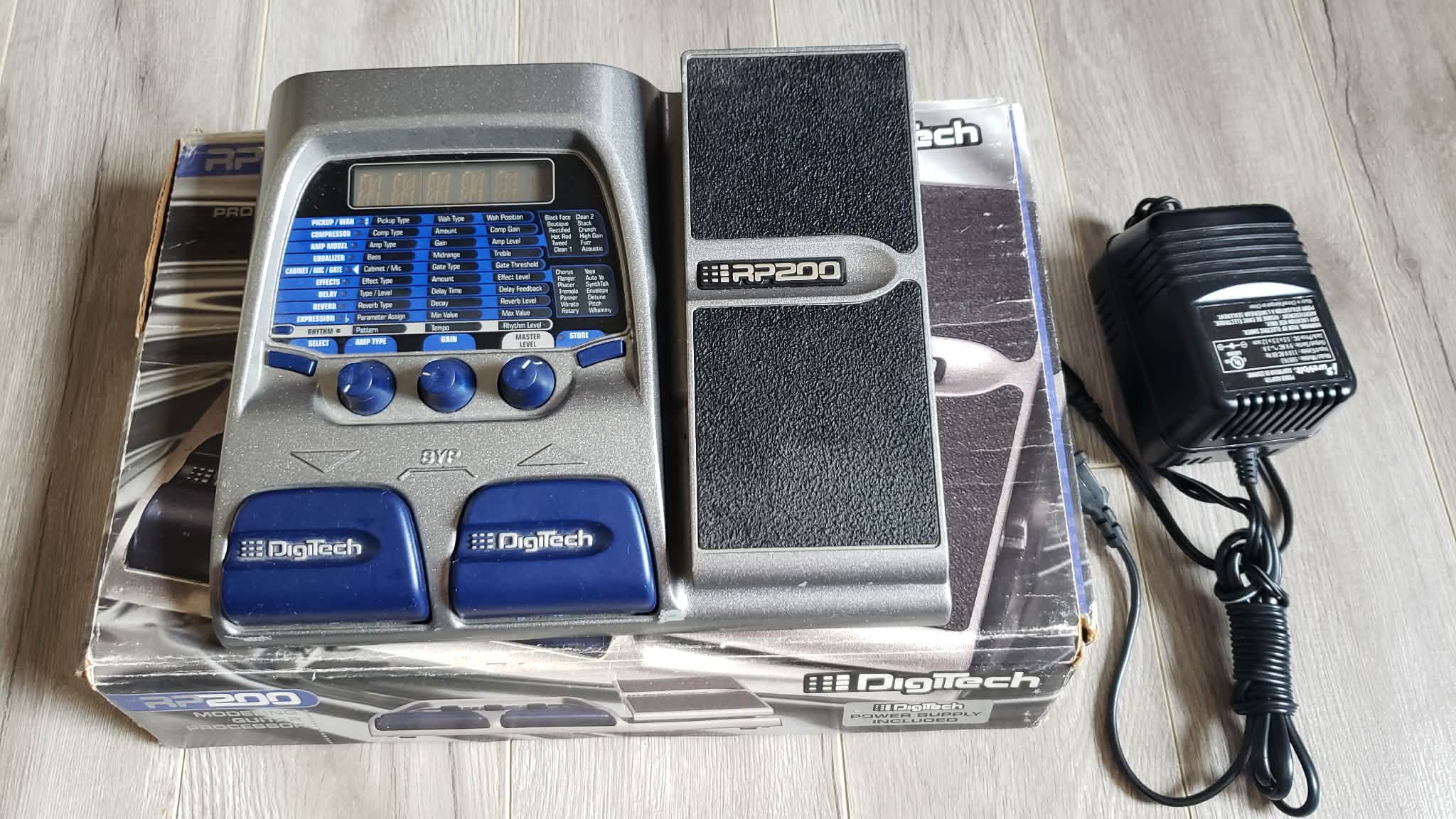 Pédale multi effets guitare digitech rp200 - Multi Effects Pedals ...