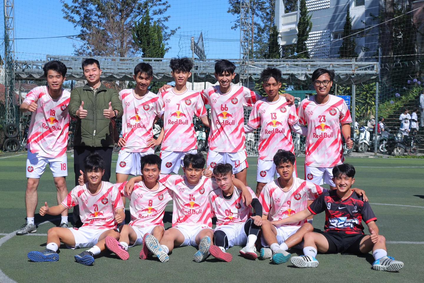 Trường Đại học Yersin Đà... - Trường Đại học Yersin Đà Lạt