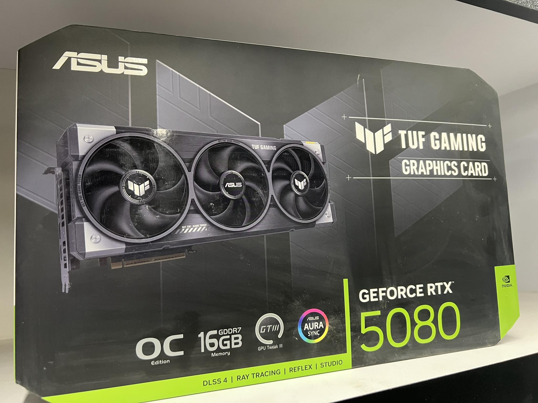 GIGABYTE GeForce RTX 5080 AERO OC SFF - 2.150.000 
