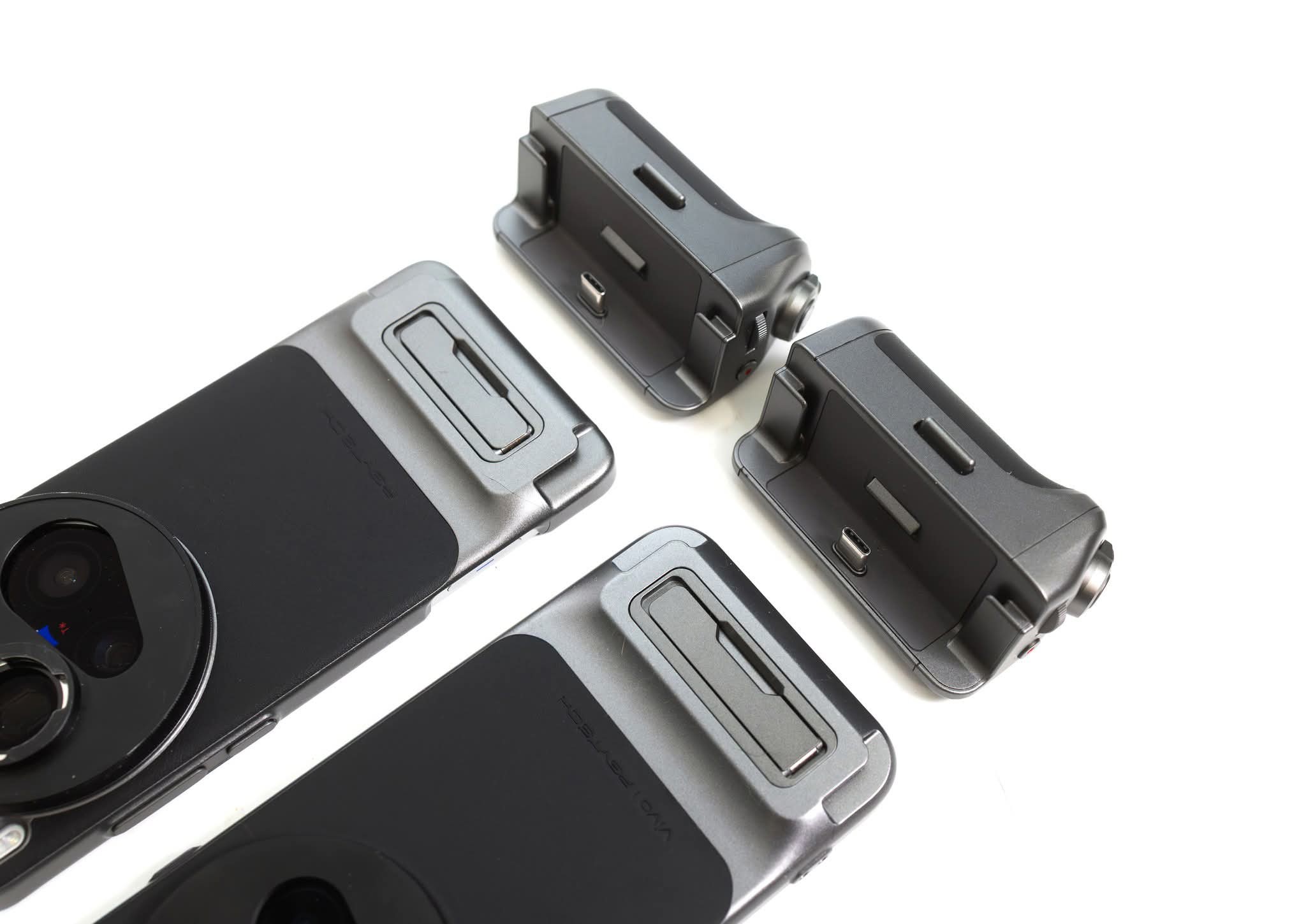 Vivo X300 Ultra Zeiss Teleconverter G2 and G2 Ultra support almost