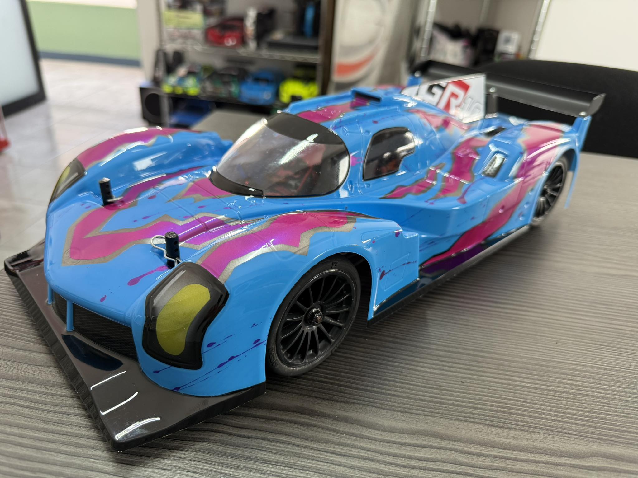 Mon-tech gr-10 rc body for at1 chassis