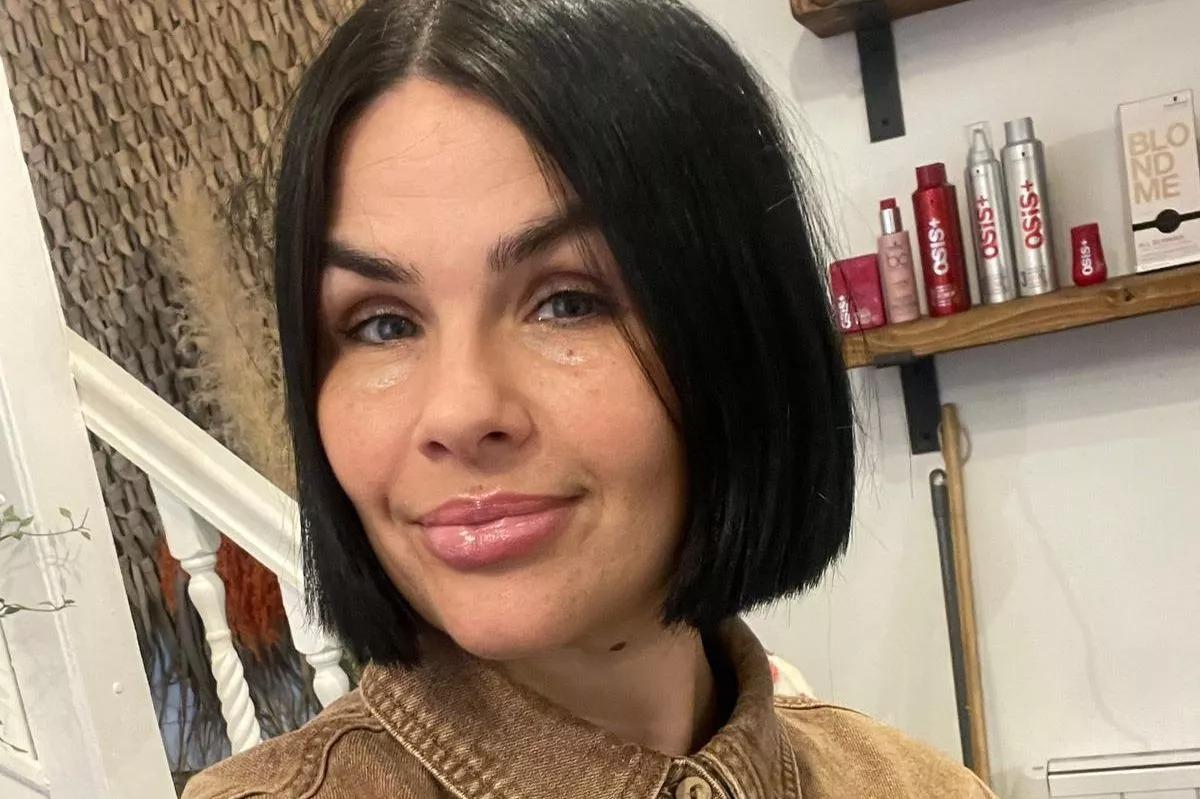 Lancs Live - 💔 Tributes flood in for beloved hairdresser... | Facebook