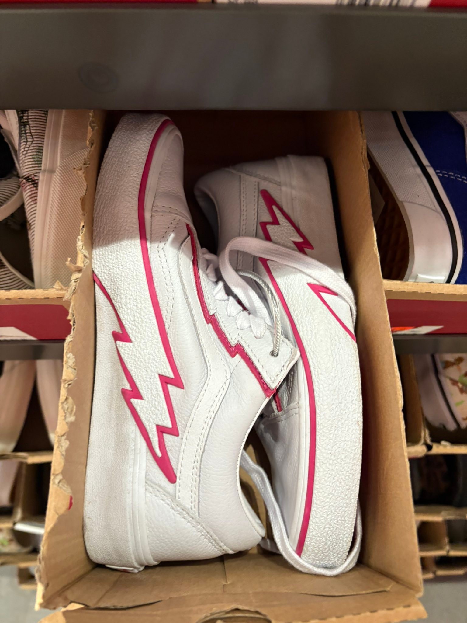 Vans LOAFER “YEAR OF THE HORSE” COLLECTION ?billys-tokyo