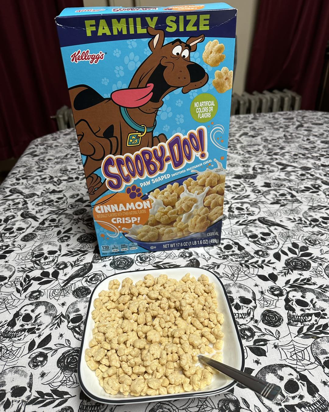 Kelloggs's 2002 Cinnamon Marshmallow Scooby-Doo! Spooky Flyer Cereal
